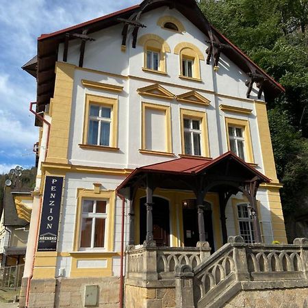 Penzion Hrensko Exterior photo